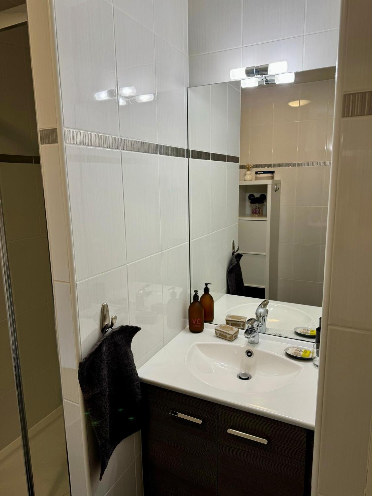 Studio 2 Adultes 2 Enfants Parcs Disneyland Paris Montévrain Eksteriør bilde